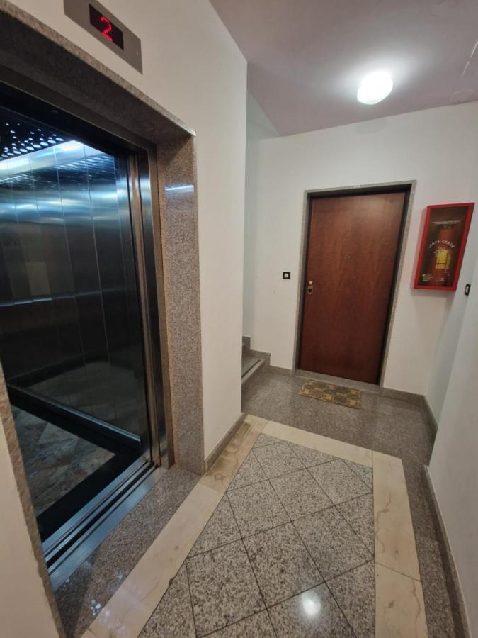 Apartment Split Karoglan Bagian luar foto