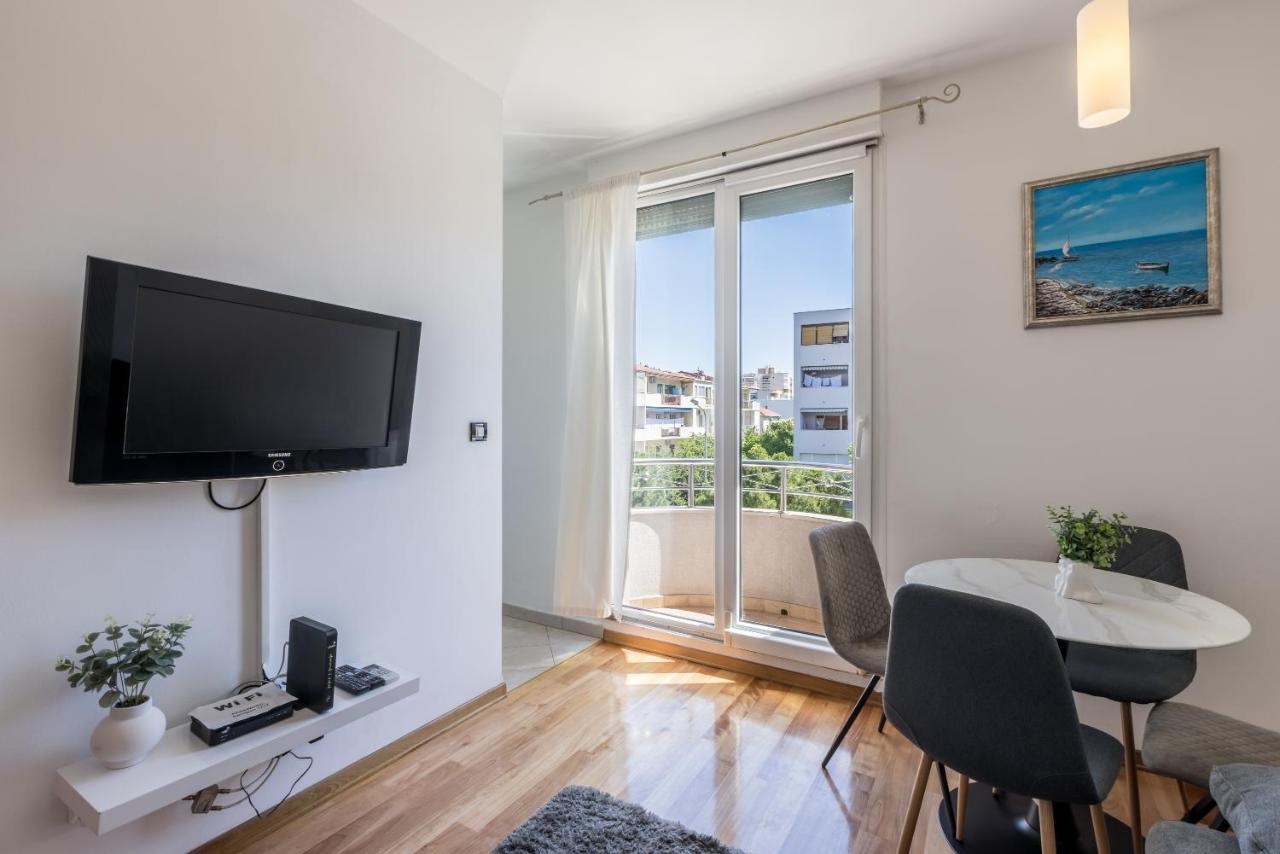 Apartment Split Karoglan Bagian luar foto